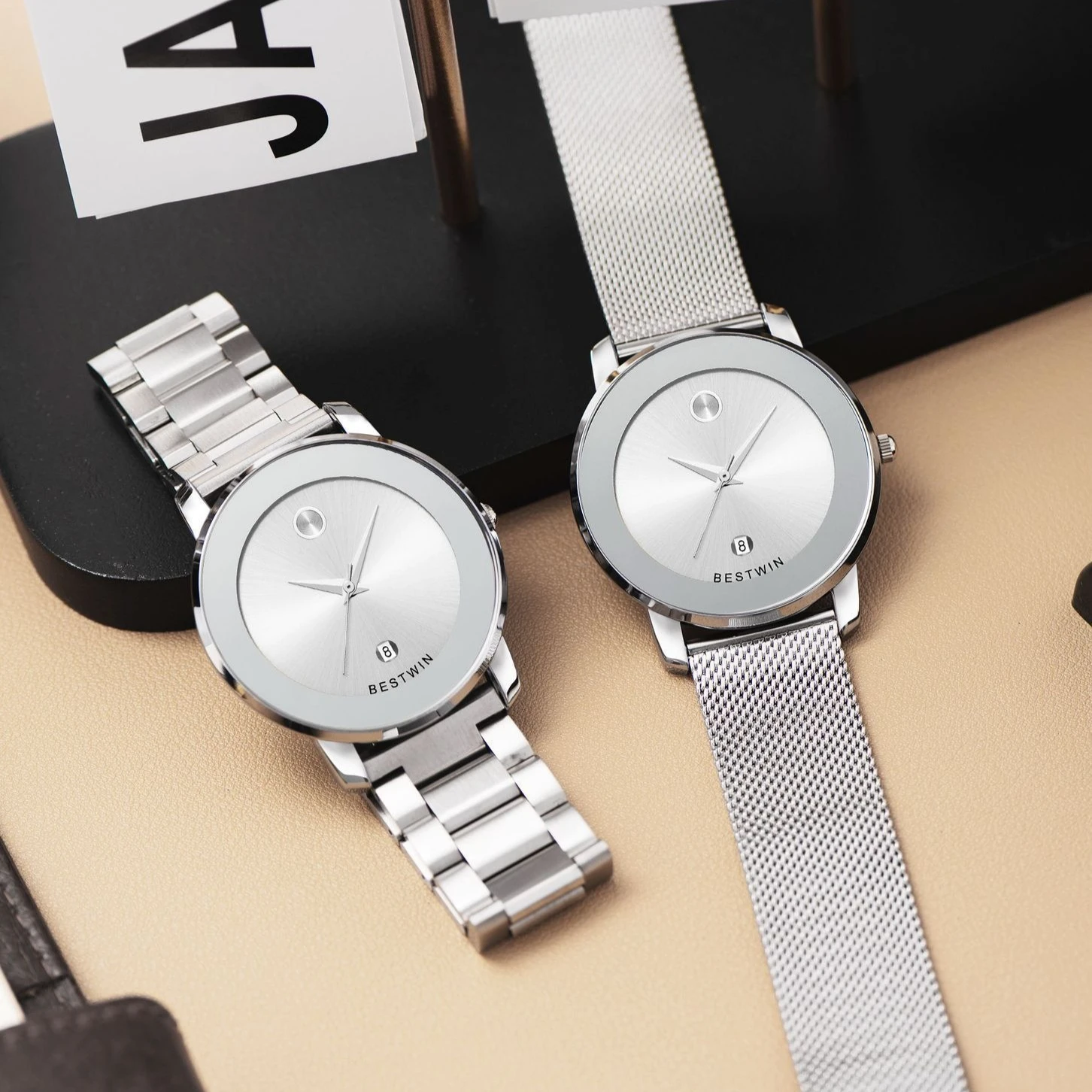 Gold Ultra Thin Men's Quartz Watch 5