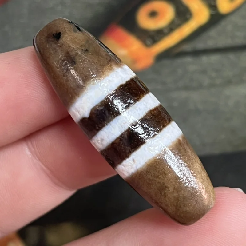 العقيق الطبيعي القديم عالي الزيت المغلفة مزدوجة النمر الأسنان Dzi قلادة سلسلة الترقوة