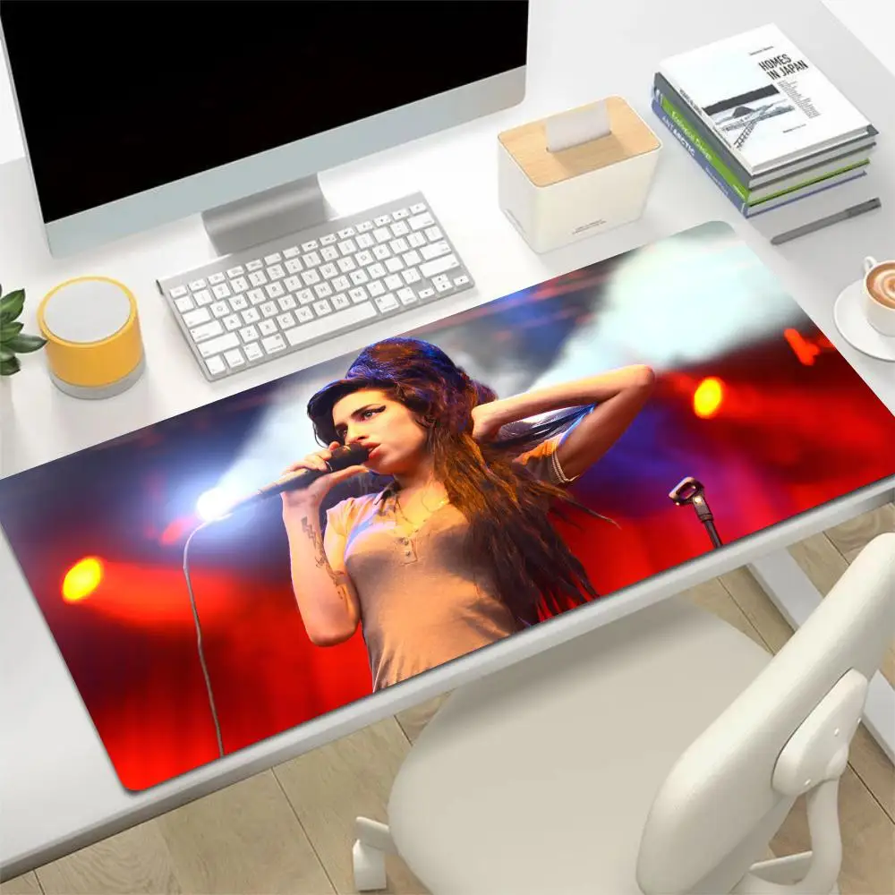 Singer Amy Winehouse Legardary MAISTO Mouse Pad Anime Game Mouse Pad Computer Desk Pad Office Carpet Laptop Mouse Pad