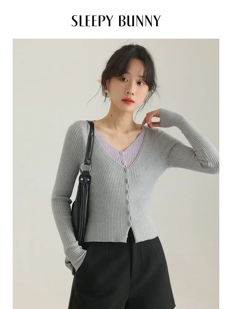 

Women V-Neck Knitted Cardigan 2-in-1 Design Spring 2025 Slim Fit Elastic Long Sleeve Short Base Shirt Casual Stylish Chic Top