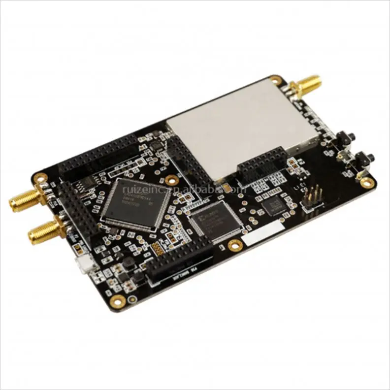 

HackRF One 1MHz to 6GHz Software Defined Radio platform Development Board RTL SDR demo board kit dongle receiver Ham Radio