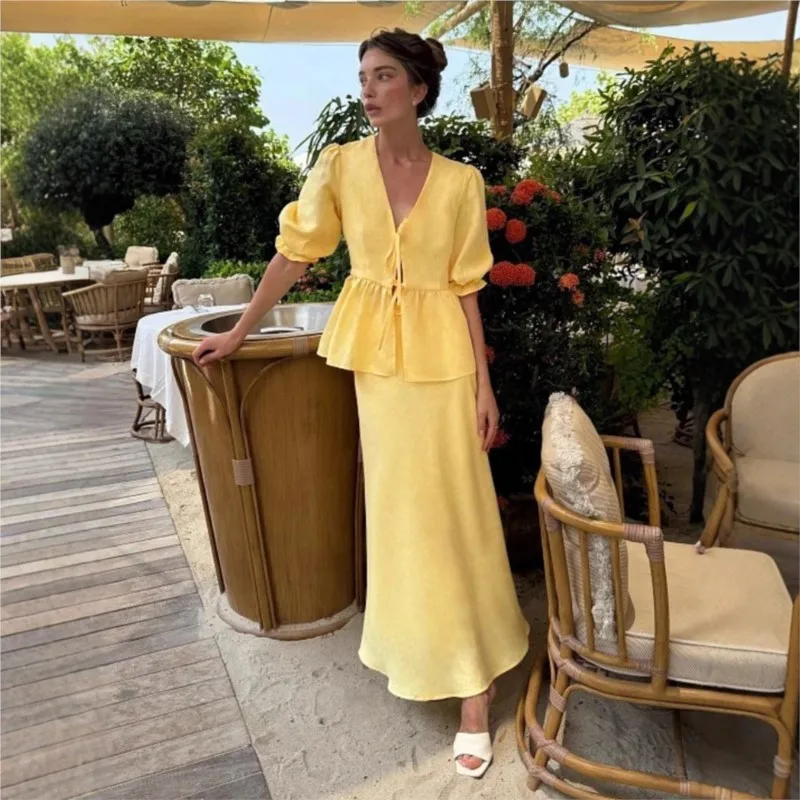 

Elegant V-neck bubble sleeve full open collar lace up ruffle top+half skirt two-piece set women's casual and fashion skirt set