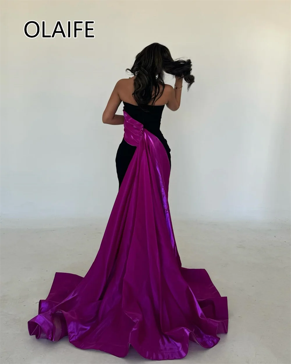 Classic Boat Collar Satin Pleated Formal Evening Prom Dress Sheath Sexy Backelss Court Women's Prom Club Gown Customized
