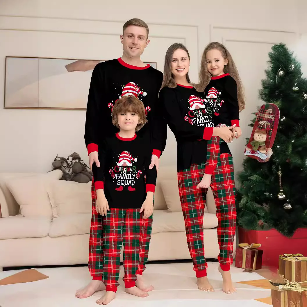 

Family Christmas Matching Outfits Mom Daughter Dad Son Pyjamas Set Cotton Soft long sleeved pyjamas Cute baby Romper Xmas Look