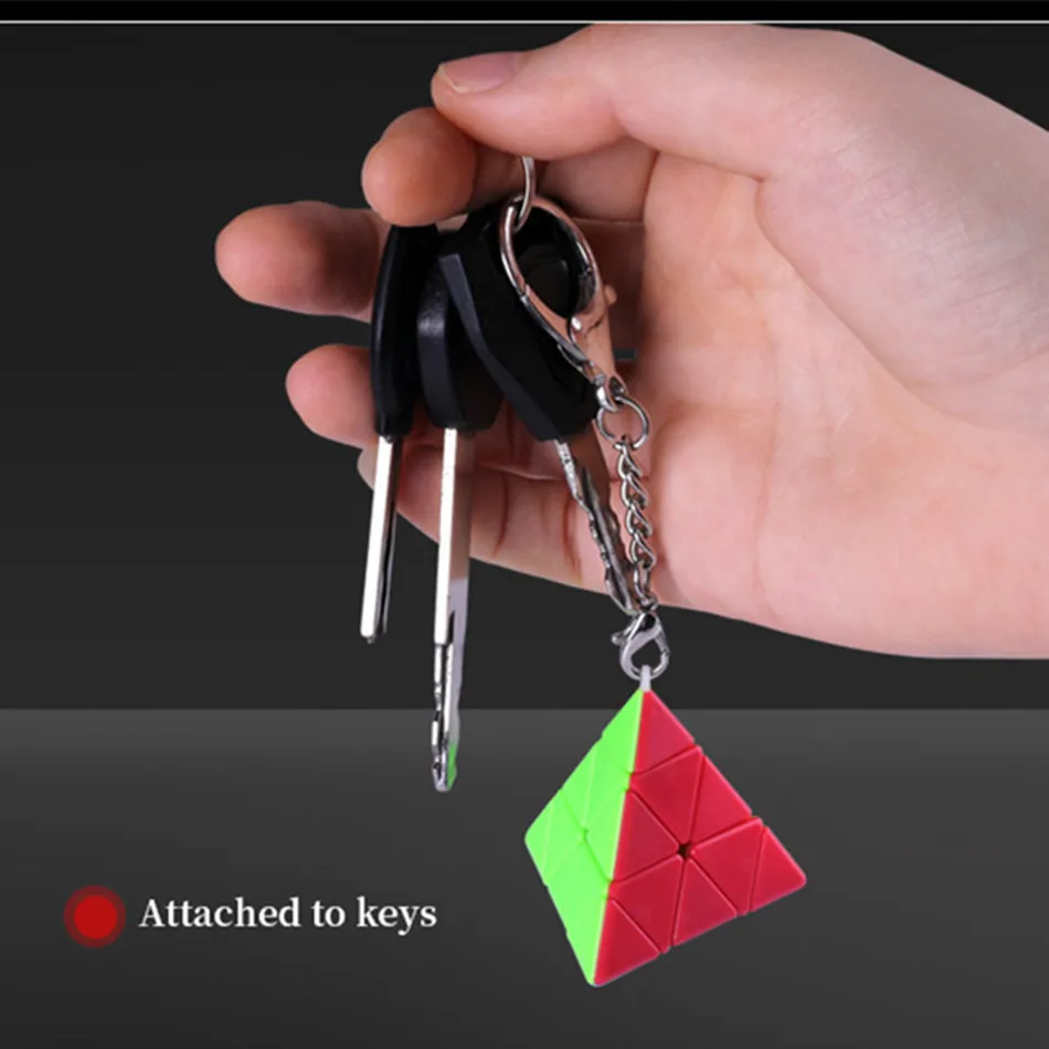 [Qiyi المكعب السحري المفاتيح 3x3 مكعبات الجيب الصغيرة] حلقة رئيسية والعتاد 2x2 مابل ليف كيرينغ لغز هلام لعبة تململ صغيرة 30 مللي متر