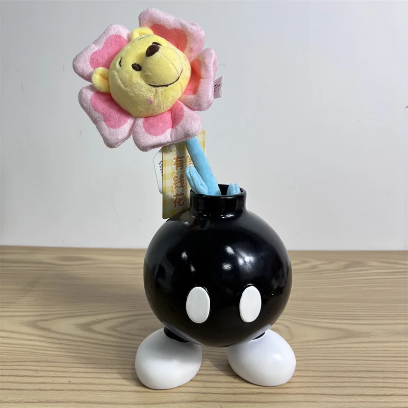 Disney Creative Cartoon Mickey Vase Ornaments Office Desktop Model Sculpture Living Room TV Cabinet Home Decoration Gifts