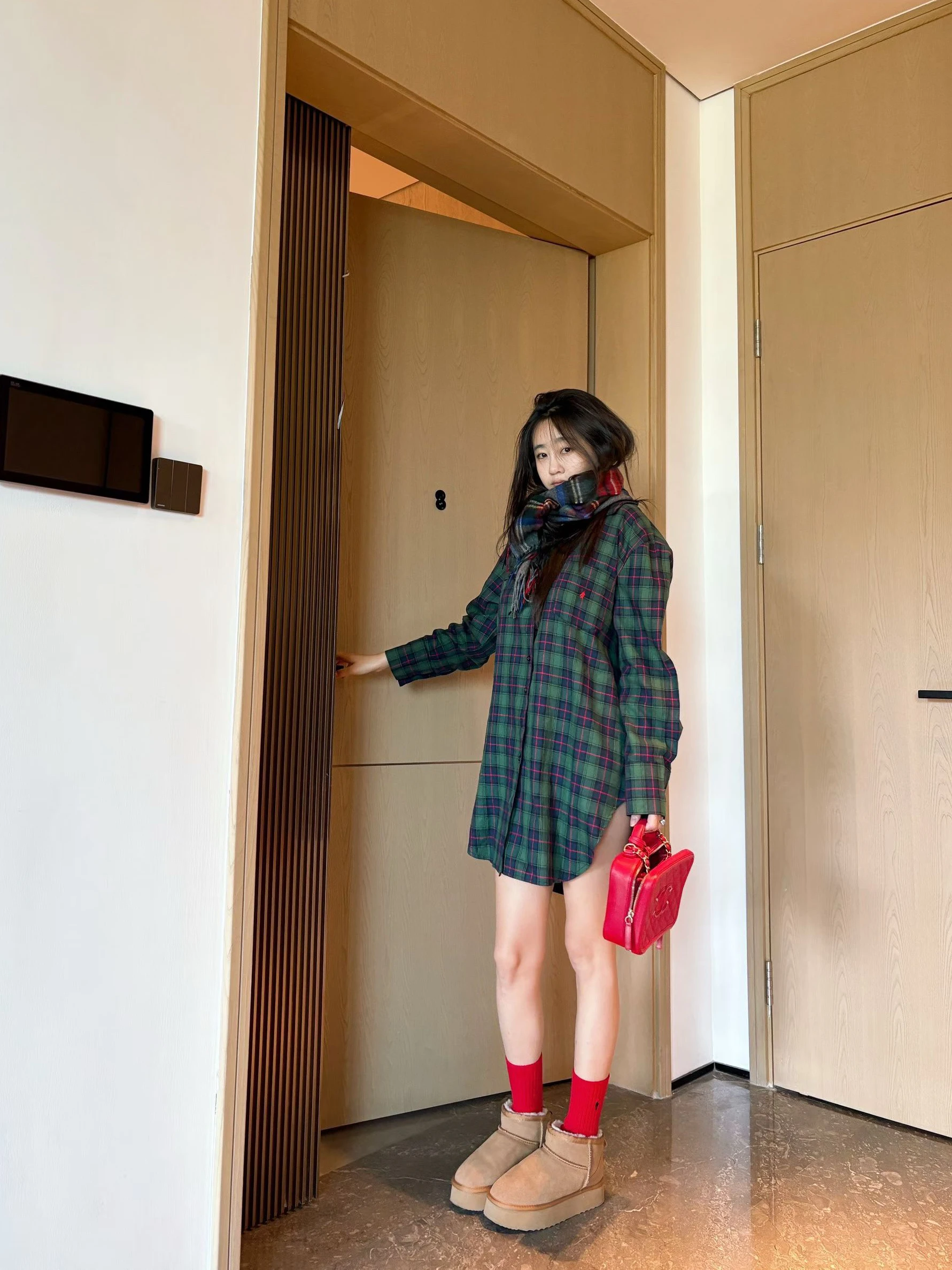 

Женский повседневный свободный топ средней длины в клетку с вышивкой в стиле ретро, длинный сгусток для девочек из чистого хлопка...