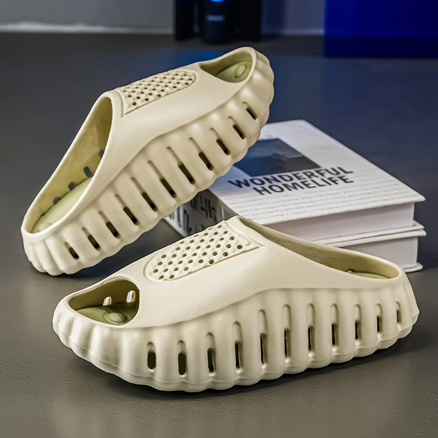 

Новые летние шлепанцы EVA 2026 | Легкие нескользящие износостойкие массажные шлепанцы для пляжа и отдыха на природе