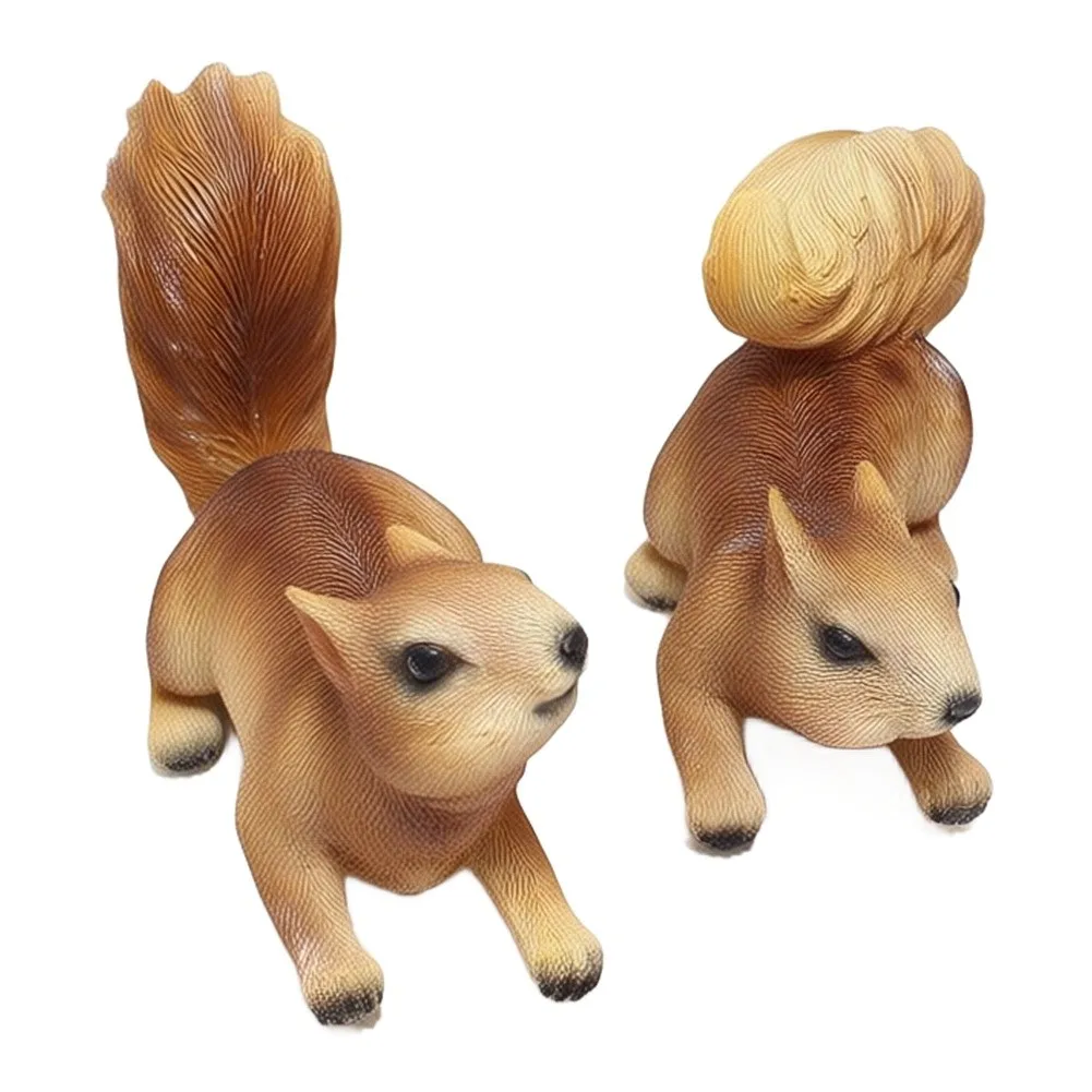 Charming 2pcs Squirrel Statues for Garden Decor Creative For Outdoor Resin Ornaments for Aesthetic Enhancement