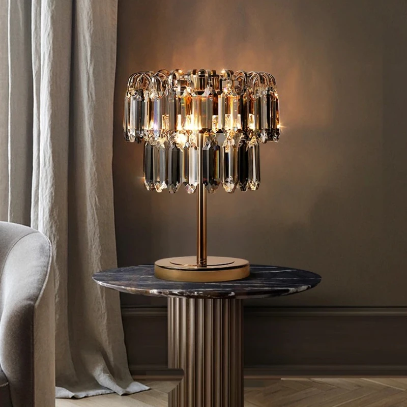 الفرنسية الحديد قاعدة الجدول مصباح طبقة مزدوجة البيضاوي كريستال عاكس الضوء غرفة نوم السرير مطعم غرفة المعيشة جو LED مكتب الخفيفة