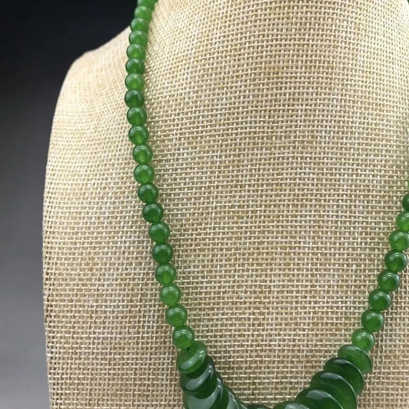 Chinese Hand-carved 100% Natural Jade Necklace Hand String Polished Exquisite Green Necklace Jewelry