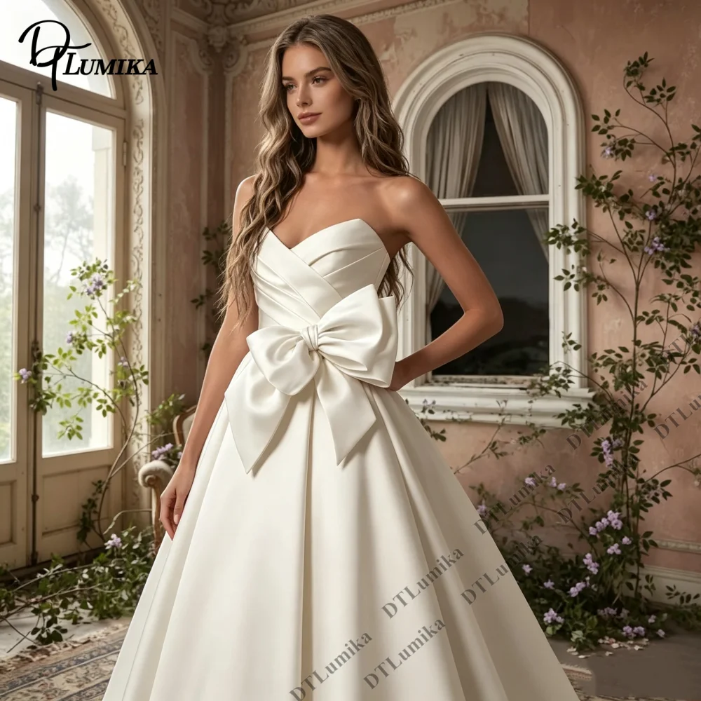 Elegant Ball Gown Satin Wedding Dress Strapless Bow Decoration Customized Women Bride Dresses Modern Chic Bridal Gown Plus Size