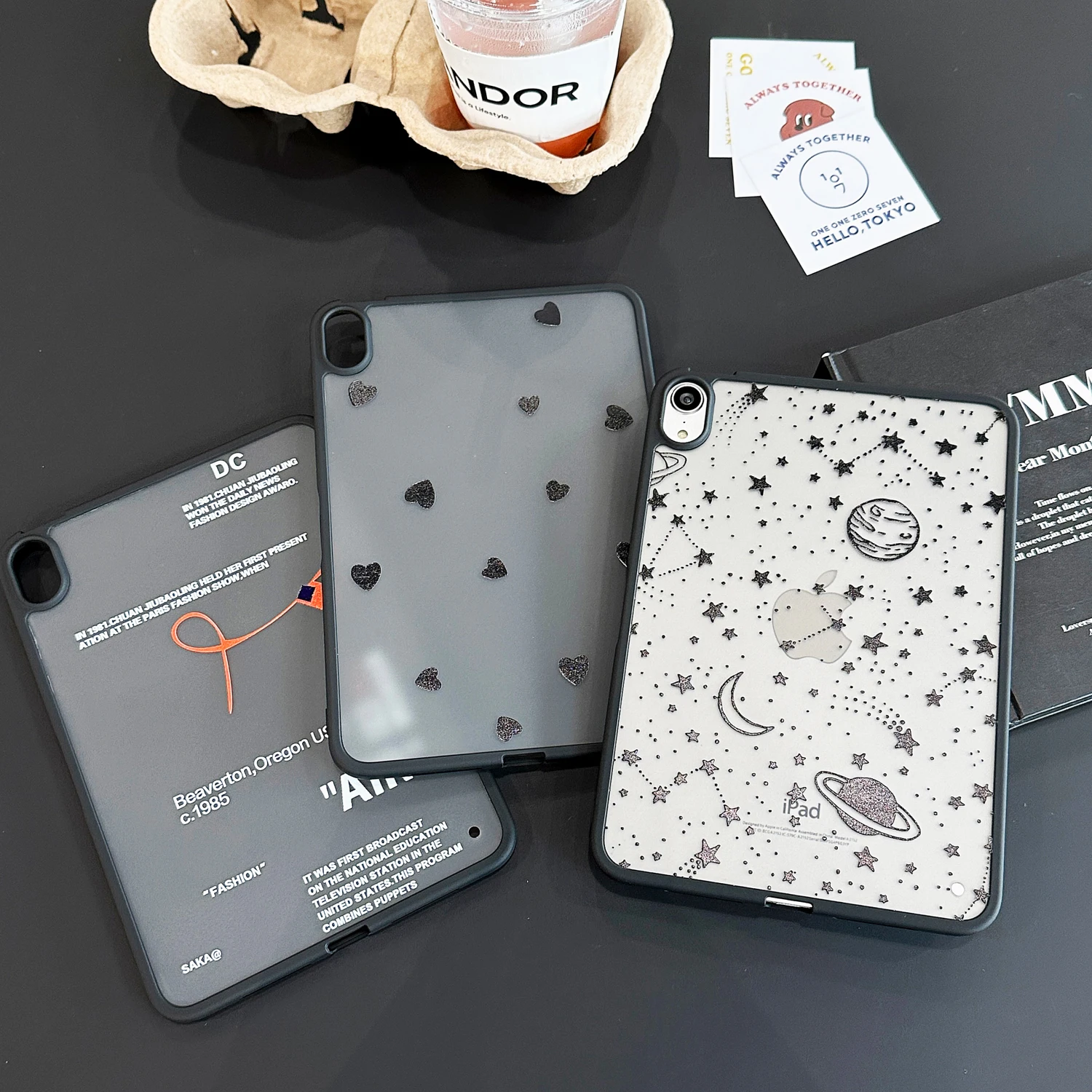

For iPad Case Air 5 4 3 Pro 10.9 11 inch MINI 1 2 6 7 8 9 10th Generation Case Cute Astronaut Matte Skin-feel Hard Cover