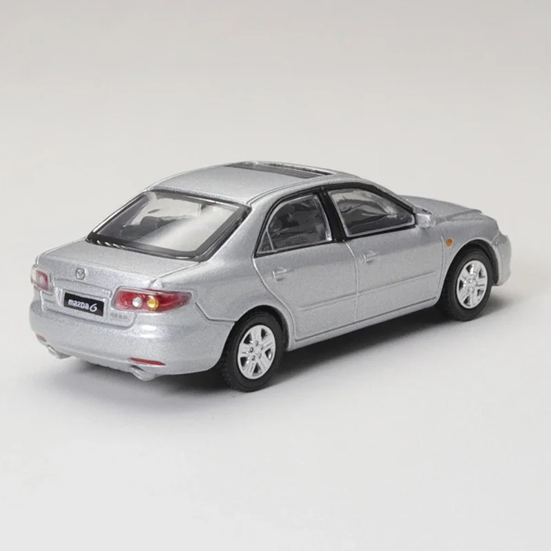 JKM 1/64 Mazda 6 2008 Alloy Car Diecast Model Shock Absorption Model Toy Car Friends Gifts