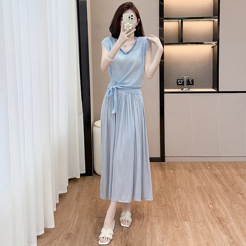 YZJNH 2026 Summer New Half Skirt Set Women's Knitted Heavy Industry Nail Bead Hot Diamond Top+Half Skirt Fashion Two Piece Set