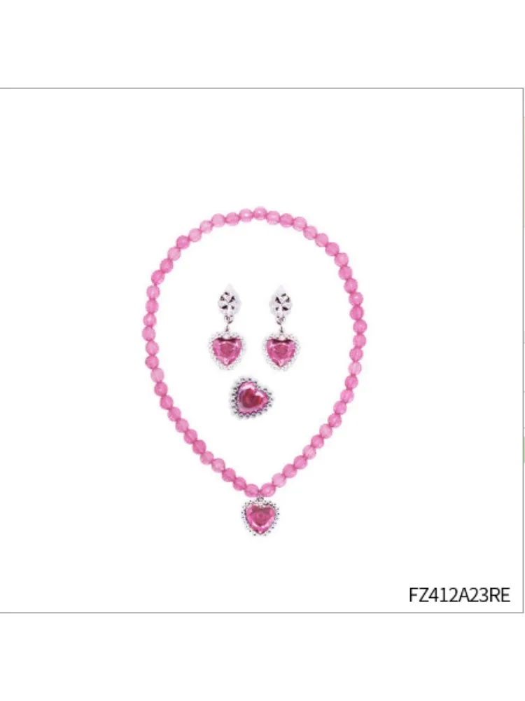 

PESENAR A complete set of four green jewelry pieces including necklaces and earrings for refreshing holiday party wear