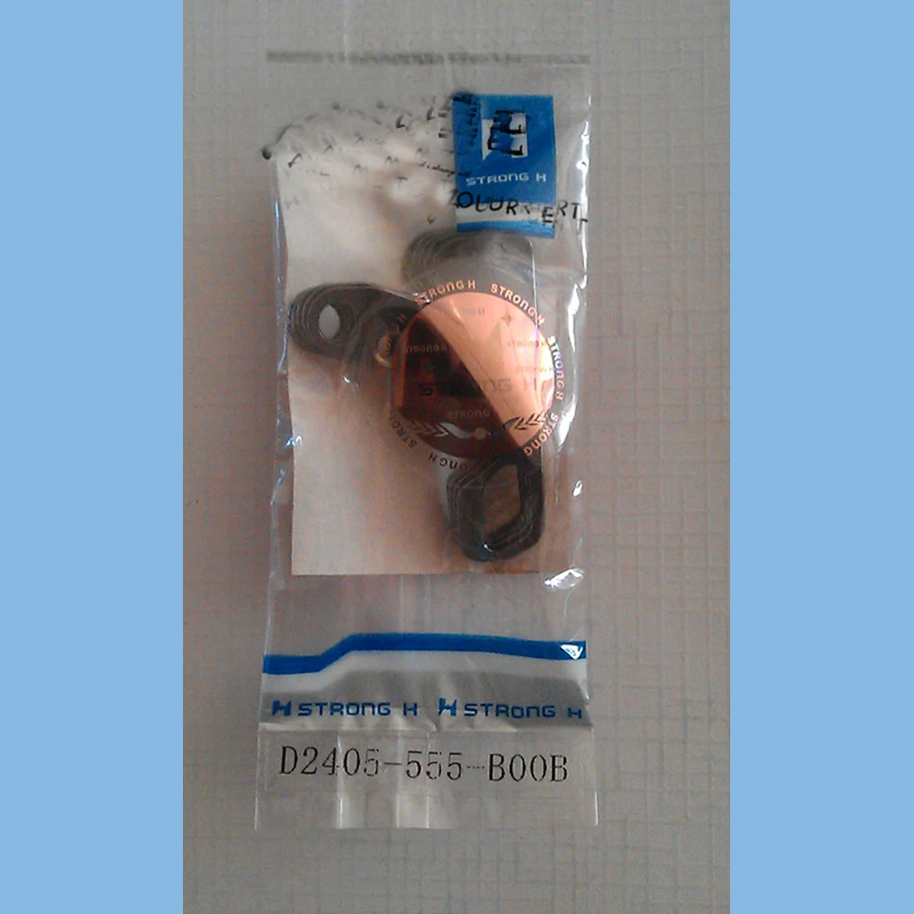 1pcs D2405-555-B00B STRONG.H Brand REGIS For JUKI DDL-555-5 Floating Thread Plate  Industrial Sewing Machine Spare Parts