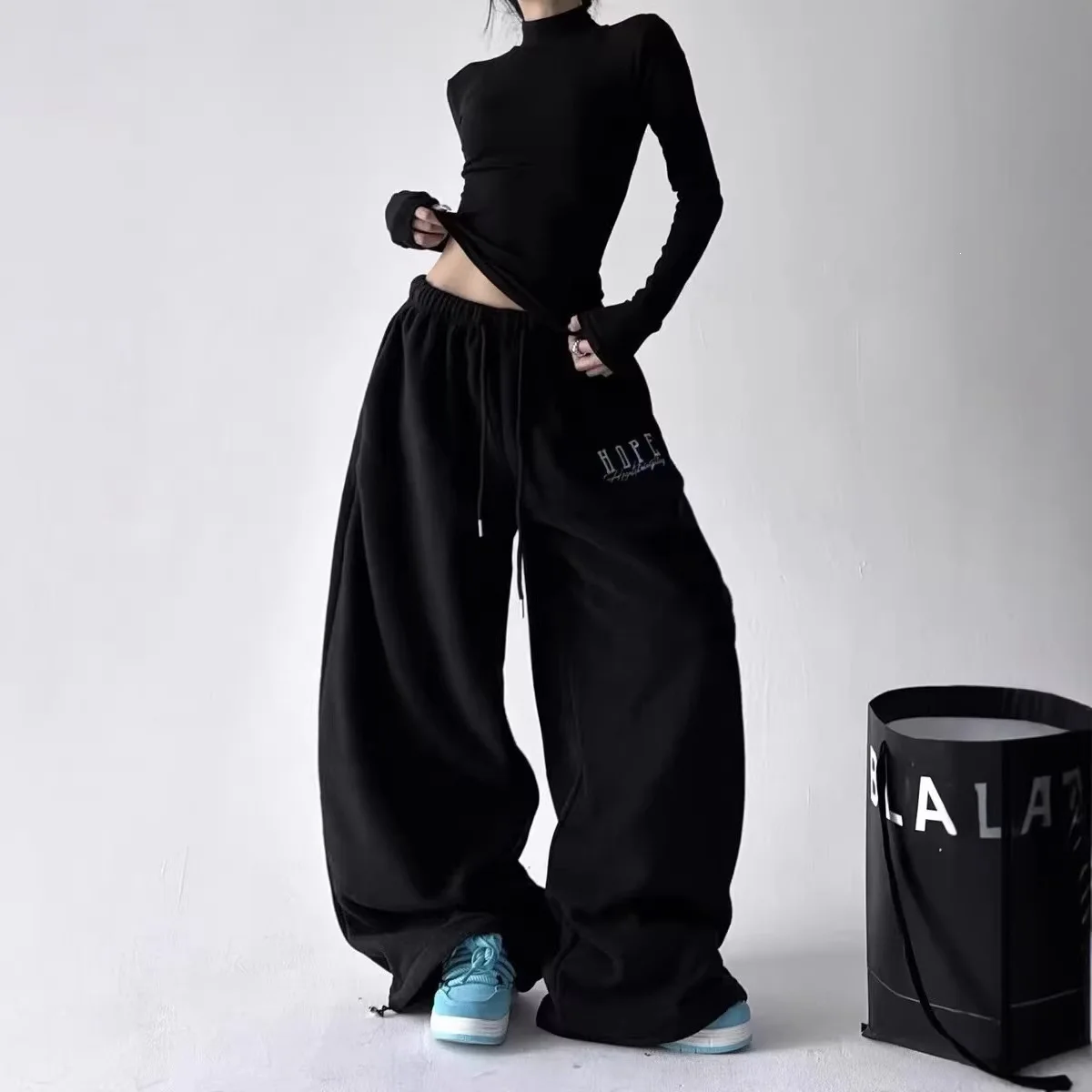 Women's Drawstring Straight Leg Pants High Waist Loose Casual Sweatpants Relaxed Fit Minimalist Lounge Wide Leg Trousers