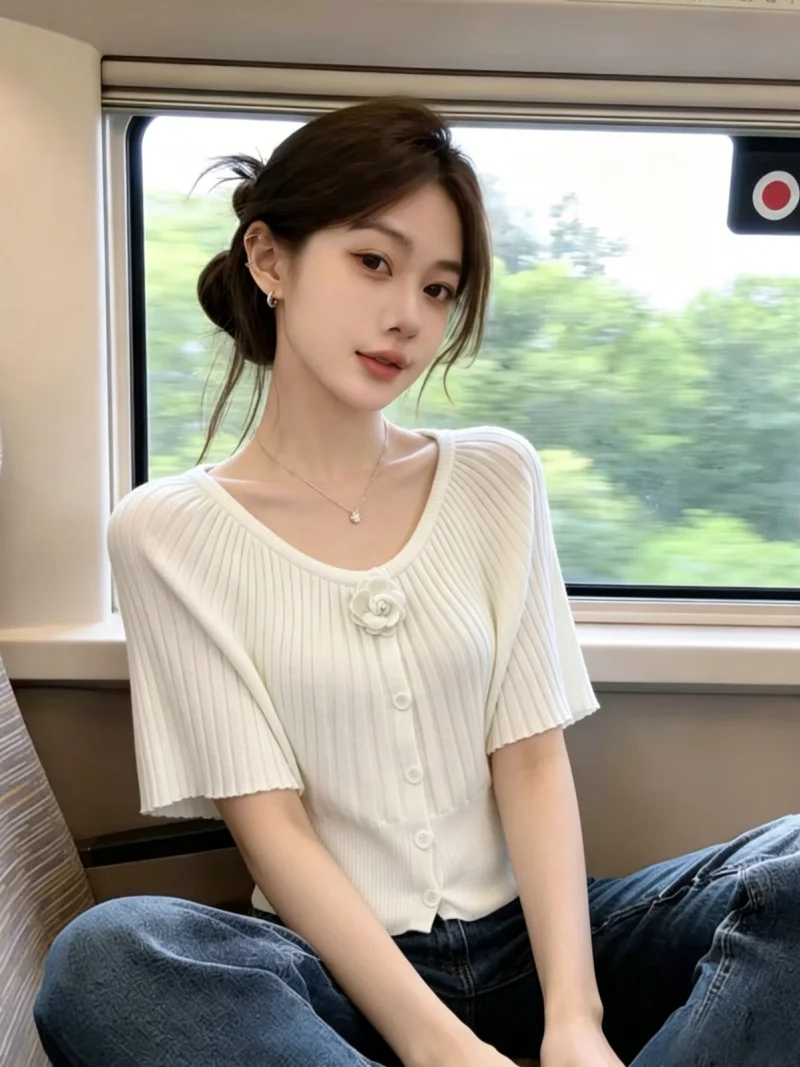 

Elegant Batwing Sleeve Knitted Open Cardigan Women's Summer Soft Stylish Floral Patterned Self-Keeping Style Korean Version S...