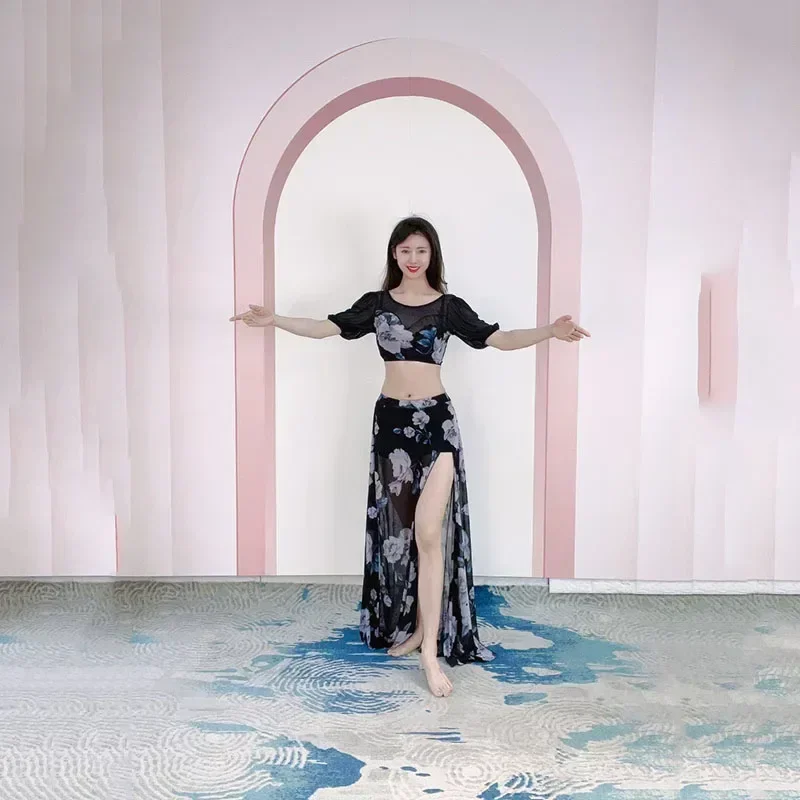 

Oriental Belly Dance Suit High-end Printing Belly Dance Training Suit Short Sleeve Belly Dance Shirt Suit