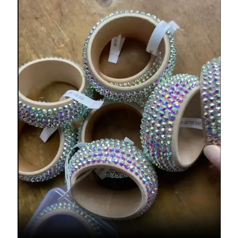 Customized Oriental Dance Bracelet with An Inner Diameter of 6.2cm and A Width of 3cm Very Shiny Belly Dance Accessories
