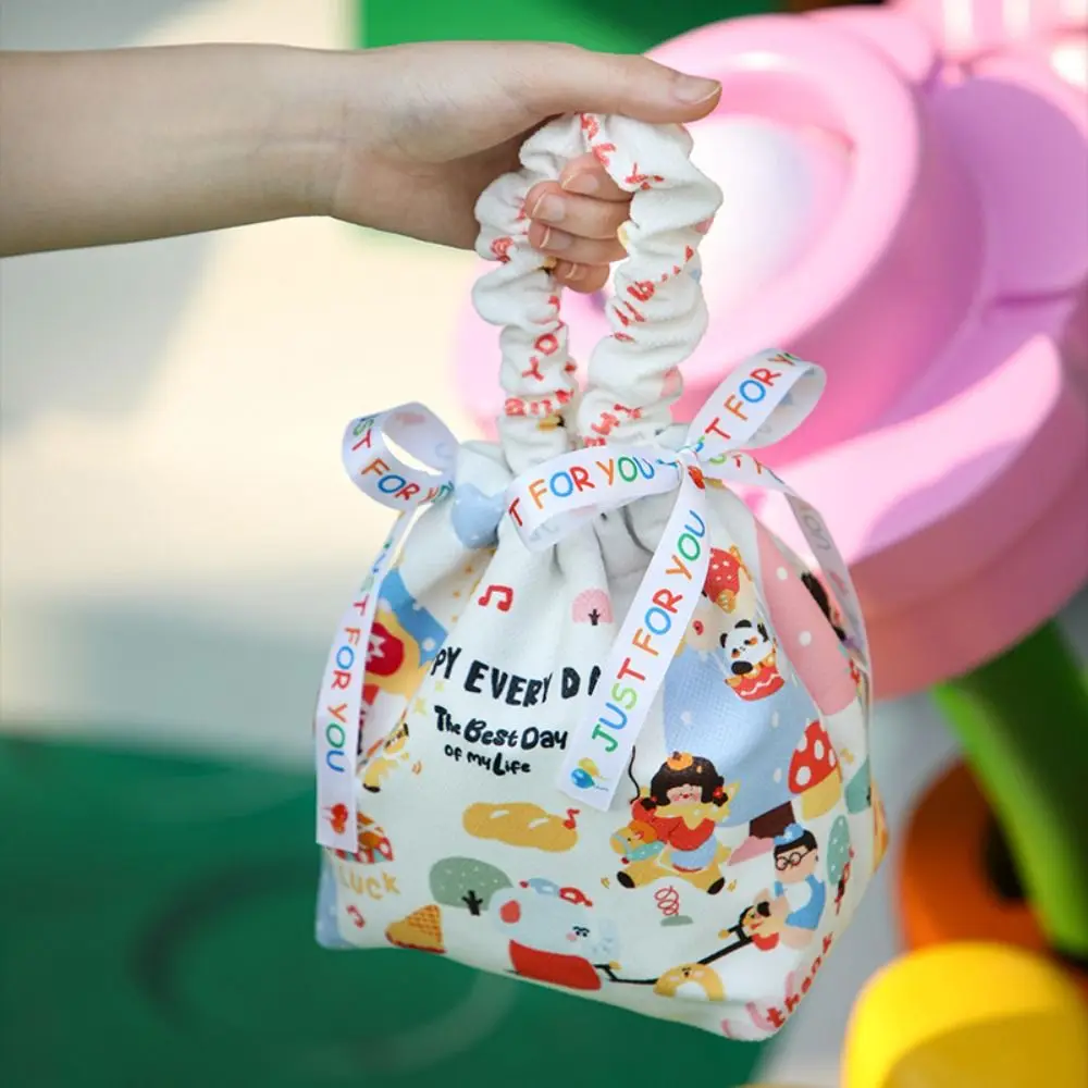 New Portable Cartoon Handbag Small Handbag Cartoon Hand Wrist Bag Baby Candy Bags Mini Wrist Bags Gift Box