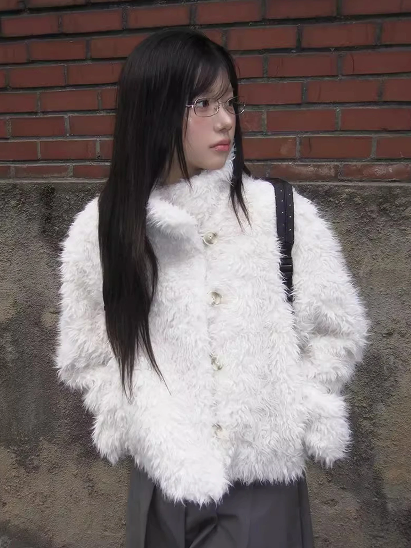 معطف نسائي من الفرو المزيف من Ele ort بزر واحد لون نقي ملابس خارجية شتوية كورية طويلة معطف فضفاض مناسب