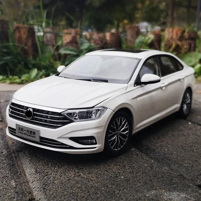 

t New SAGITAR 1:18 Diecas Alloy Model Car Metal Vehicle Simulation Collection Boy Gift Original Box