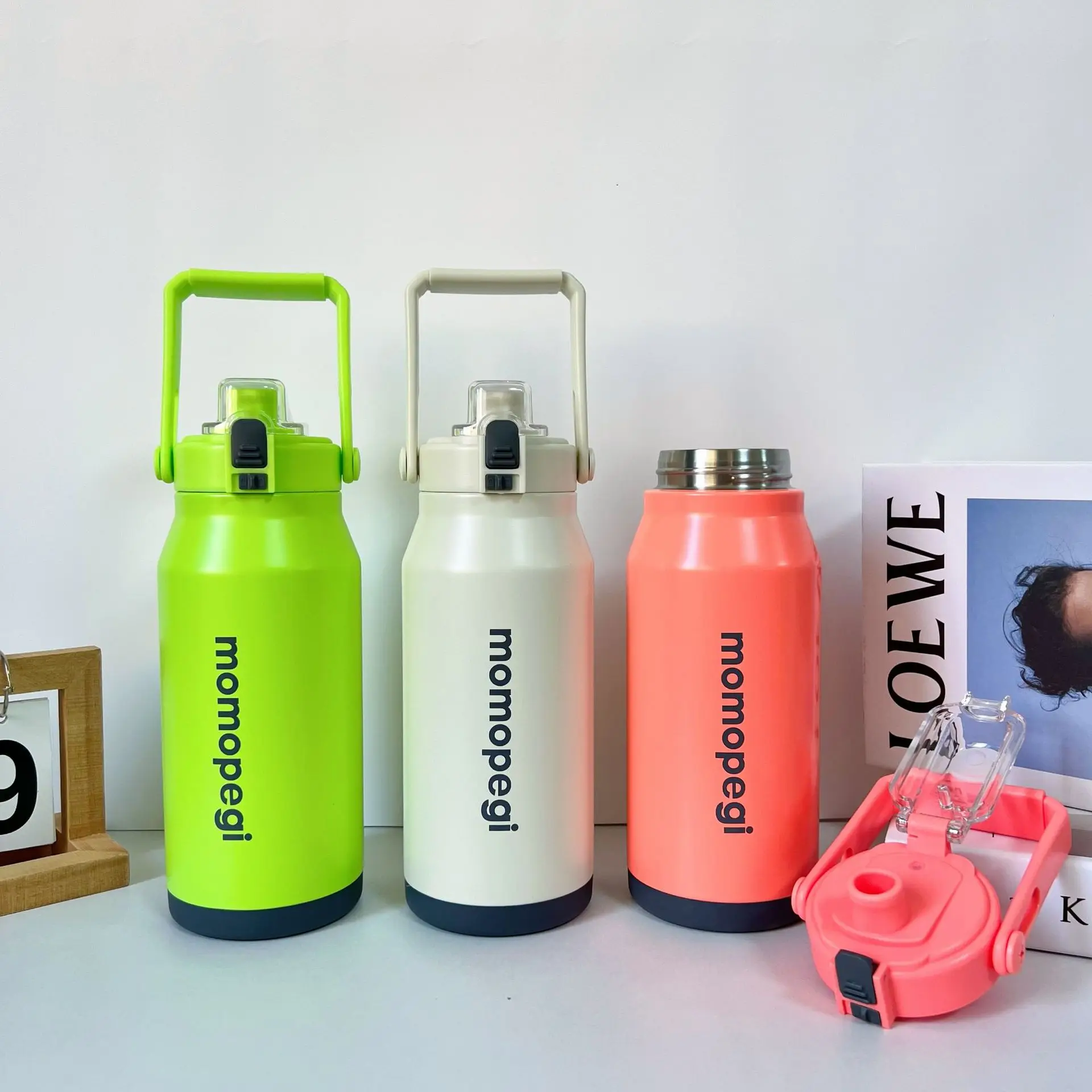 

Water Bottle 2025 New Insulated Cup 304 Stainless Steel Portable Water Cup Insulated Kettle Water Bottles for Girls