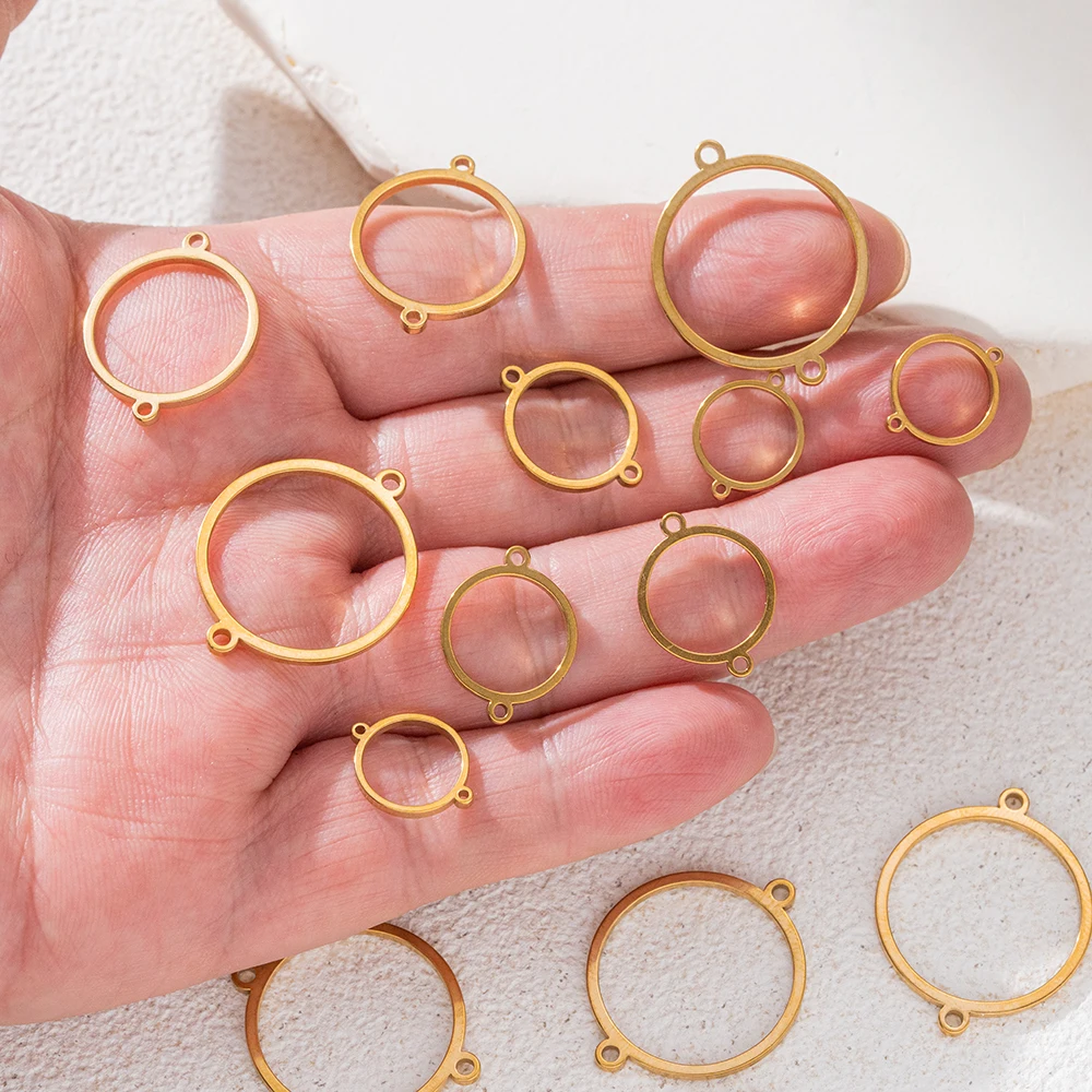 10 Pezzi di Connettori per Gio - Bezels Set Pendant recensione e prezzo