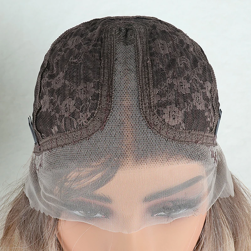 جوليانا فوتورا كانيكالون بالجملة ارتفاع درجة الحرارة الألياف مقاومة للحرارة تسليط الضوء على موجة عميقة الشعر الاصطناعية الدانتيل الجبهة الباروكات