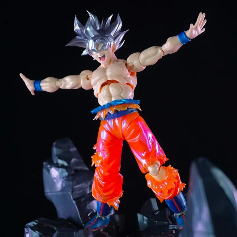 En Stock Original Bandai SHF Drangon Ball colección de figuras de acción Sun Wukong libre final esfuerzo límite avanceable 2025 TNT