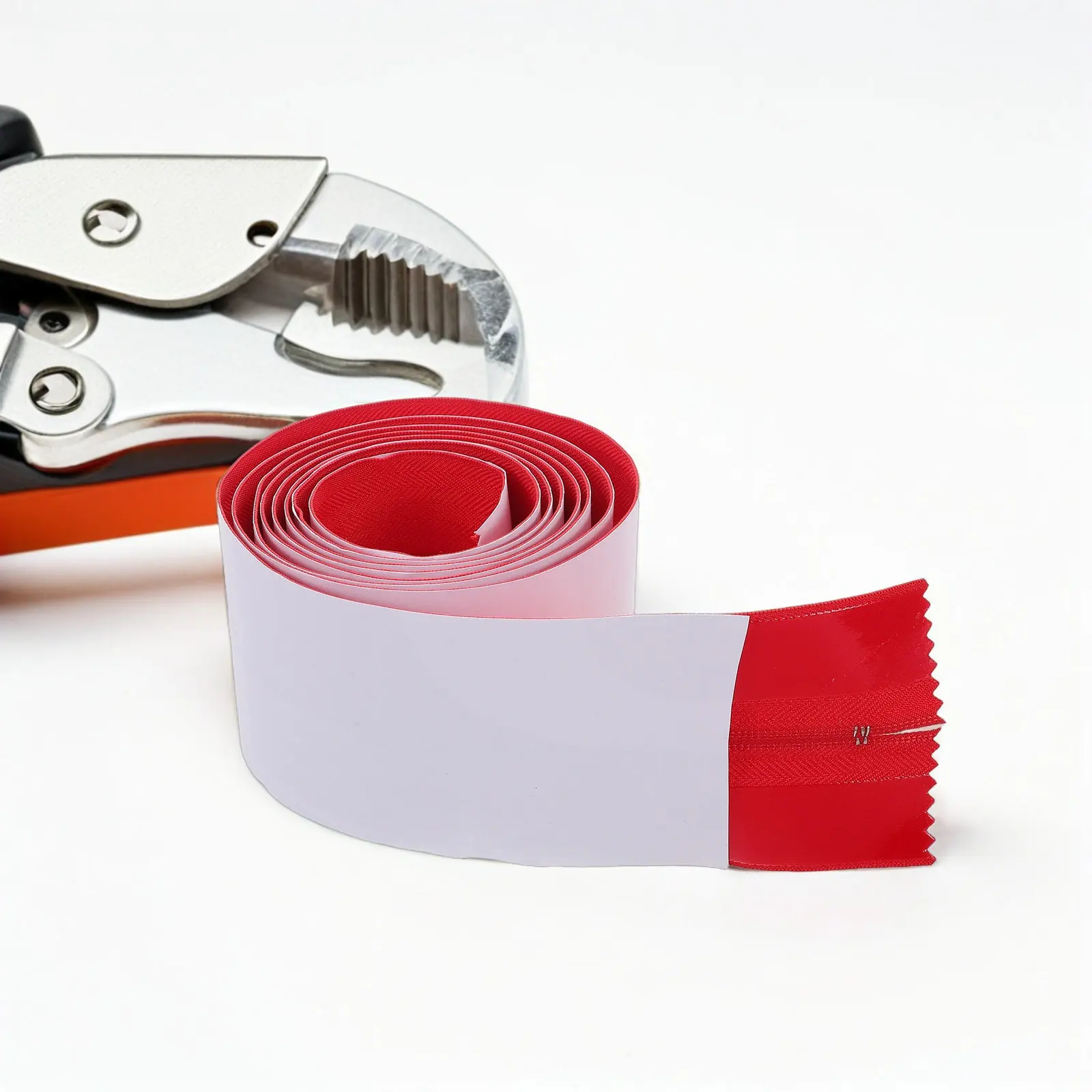 Self-Adhesive Dust Barrier Plastic Zipper Door Cover for Construction Renovation Heavy Duty Dust Protector Zipper Repair