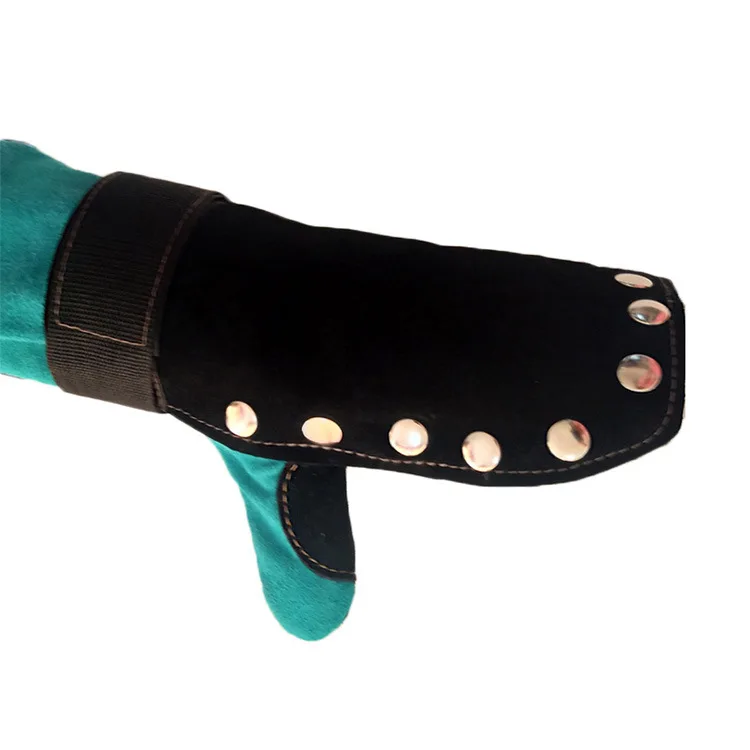Cowhide Shield Pet Protection Anti-dog Bite Snake Anti-bite Cat Anti-scratch Bite Lizard Mink Waterproof and Stab-proof