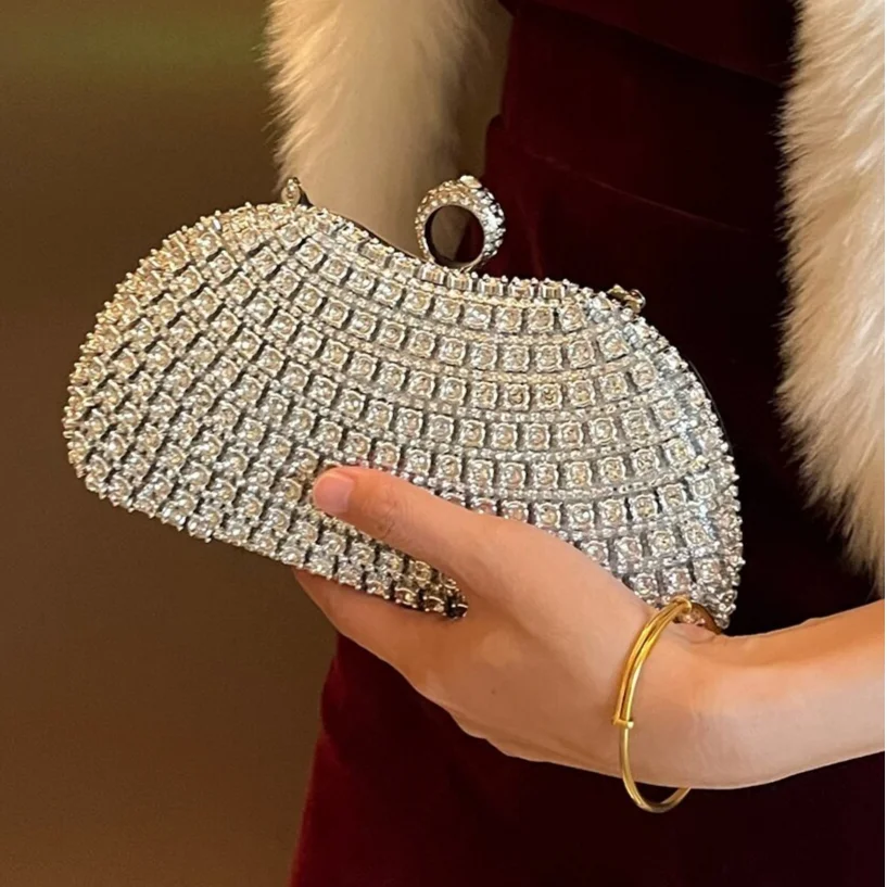 Nuova Borsa da Sera a Mano di - Women Handheld Bags recensione e prezzo
