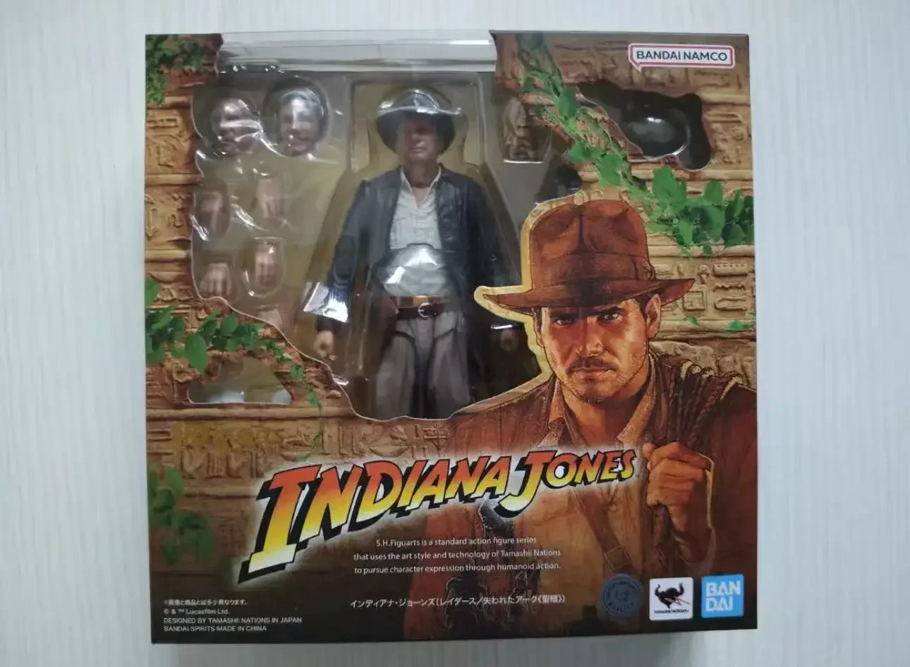 

Bandai SHF Raiders of The Lost Ark Indiana Jones Action Figure Toys for Kids Gift Anime Figure Model Toy Action Figure Toy