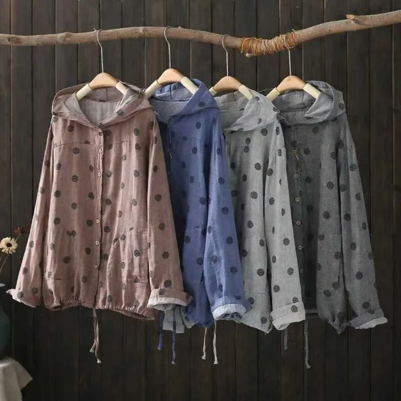 

SuperAen 2026 Spring New Korean-style Large Polka Dot Loose Hooded Women's Cardigan Coat Simple Vintage Tops
