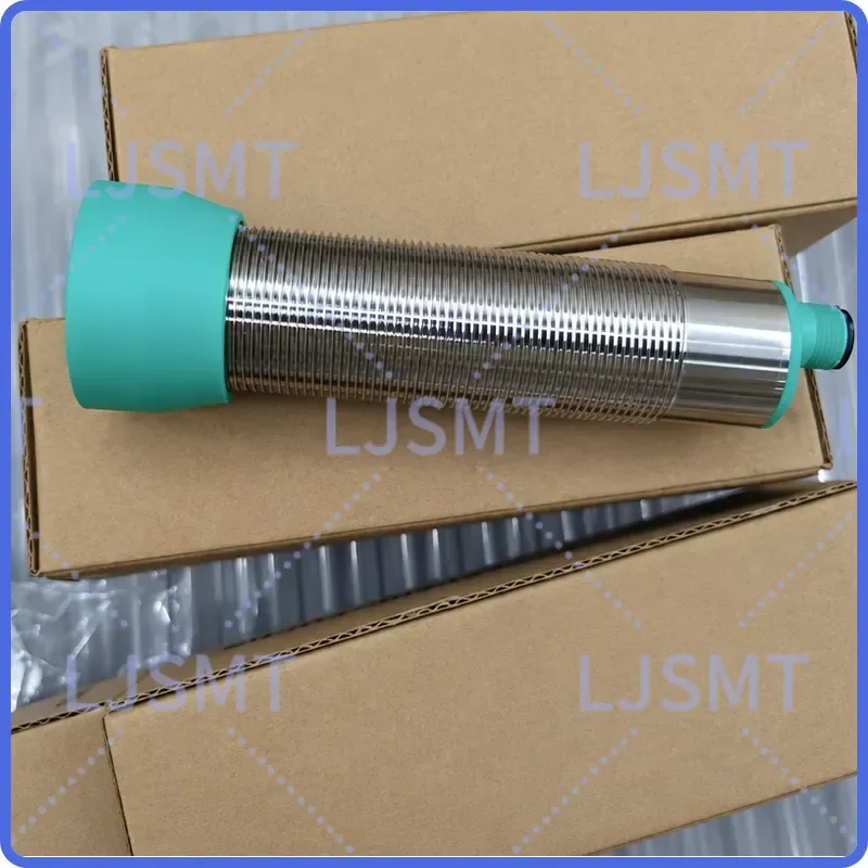 New Original UC4000-30GM-IUR2-V15 UC500-30GM-IUR2-V15 UC2000-30GM-IUR2-V15 UC6000-30GM-IUR2-V15 Proximity Switch Sensor
