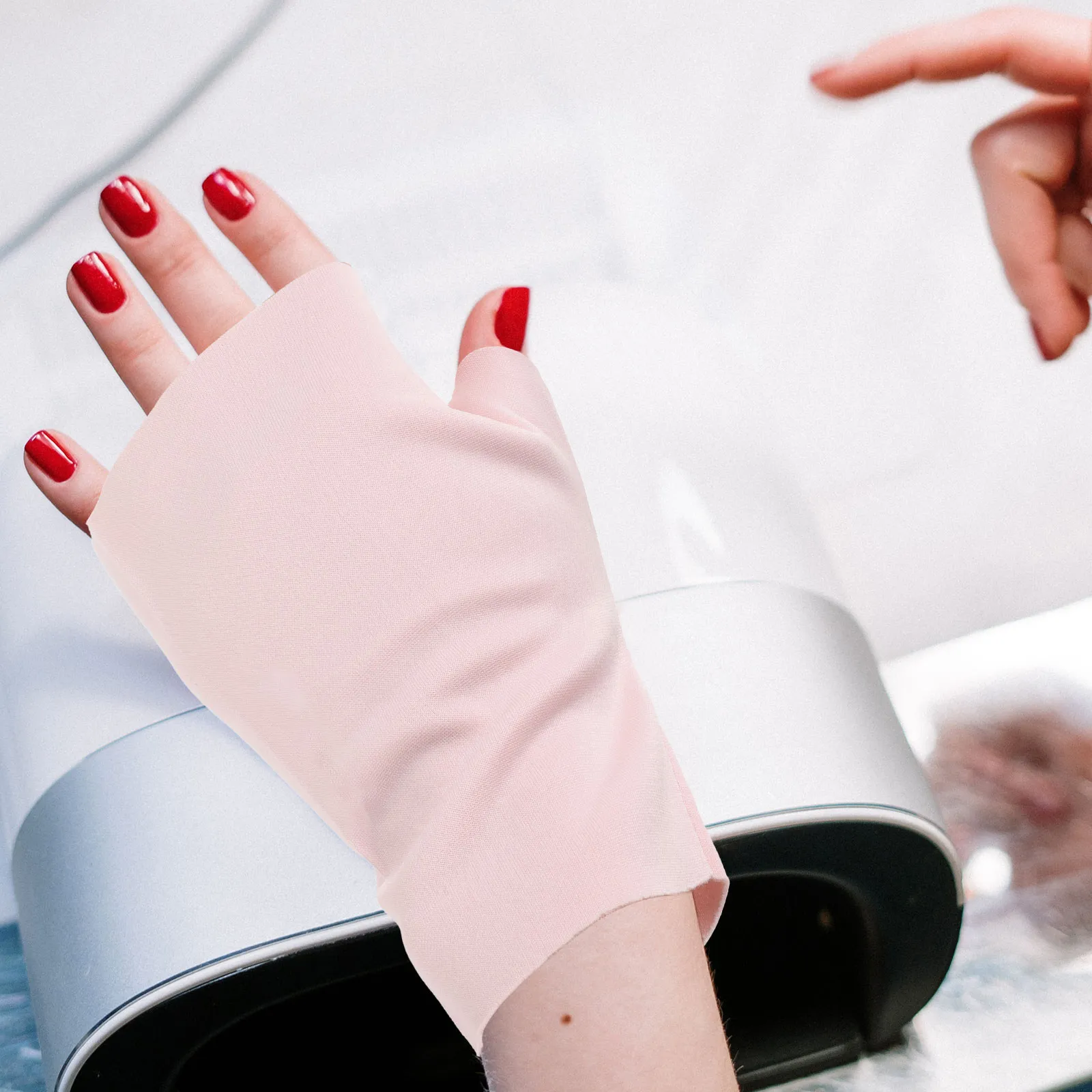 1Pair Radiation Protection Fingerless Nail Gloves Suede Uv Light Blocking Manicure Gel Nail Gloves Hand Protection