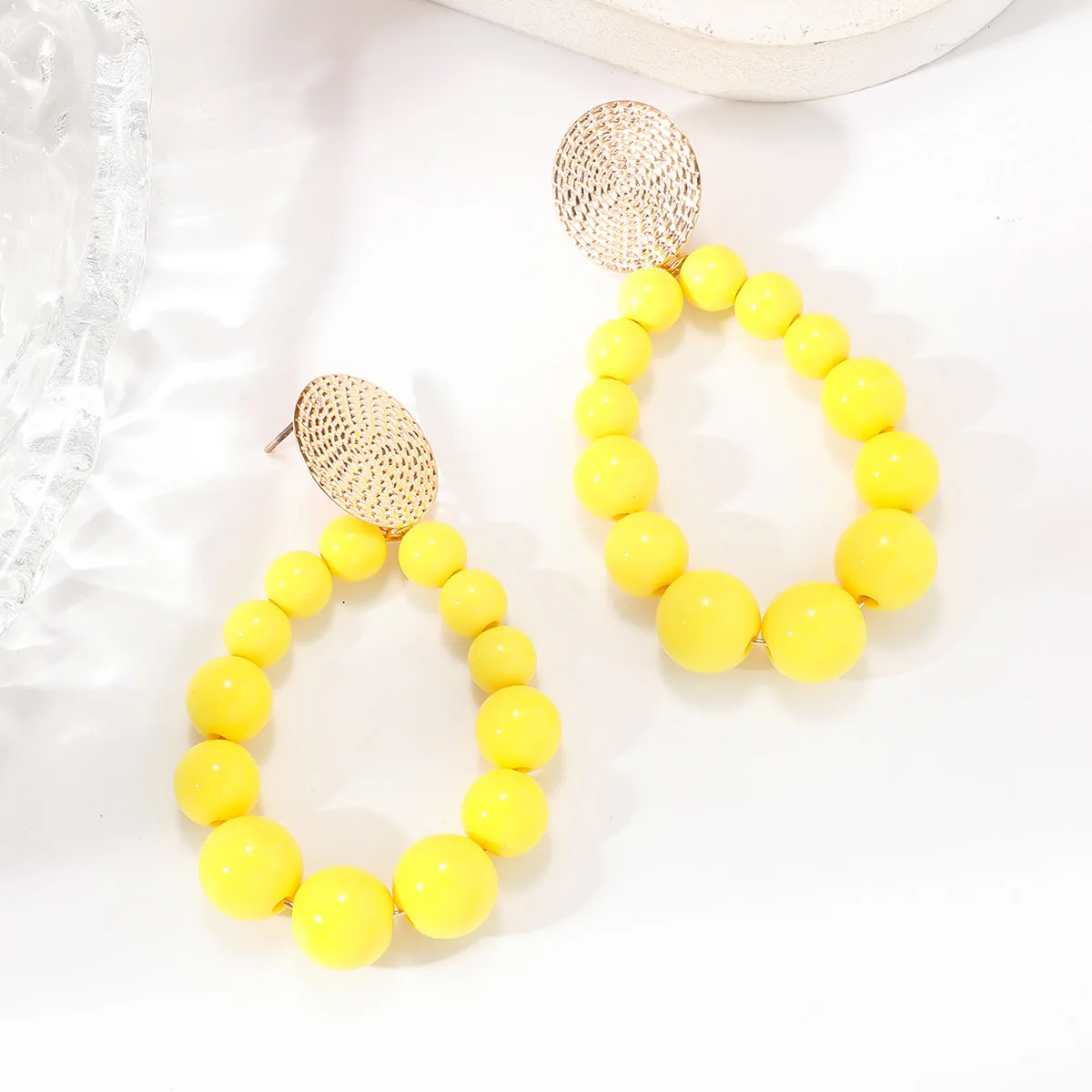 New European and American exaggerated color round bead stud earrings ins wind Internet celebrities with the same gradual change