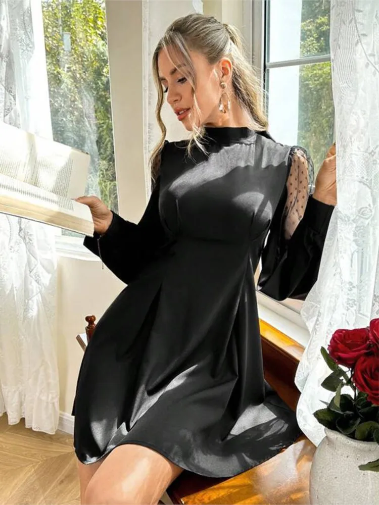 Sukienki damskie jesienne w grochy z siateczki, prześwitujące, z bufiastymi rękawami, z podkreśloną talią, modne, eleganckie ubrania damskie, sukienki.