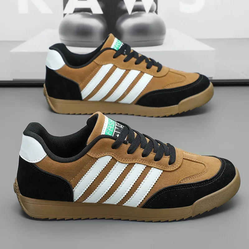 

Brand Suede Running Shoes Male Flat Fashion Sneakers Outdoor Men's Designer Trainers Sports Jogging Shoes Men Athletic Sneakers