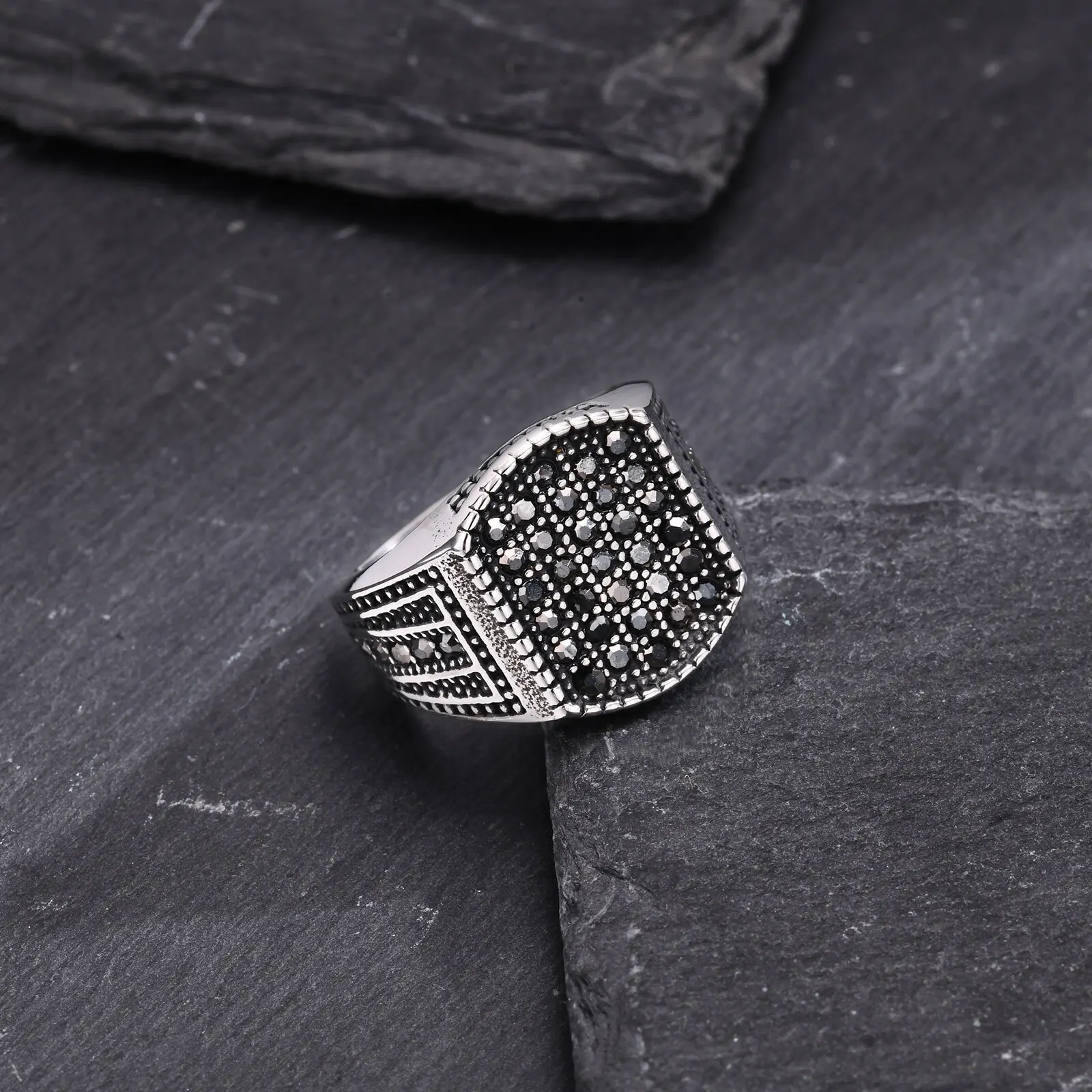 Vnox 16.7mm Biker Signet Ring for Men, Stanless Steel Geometric