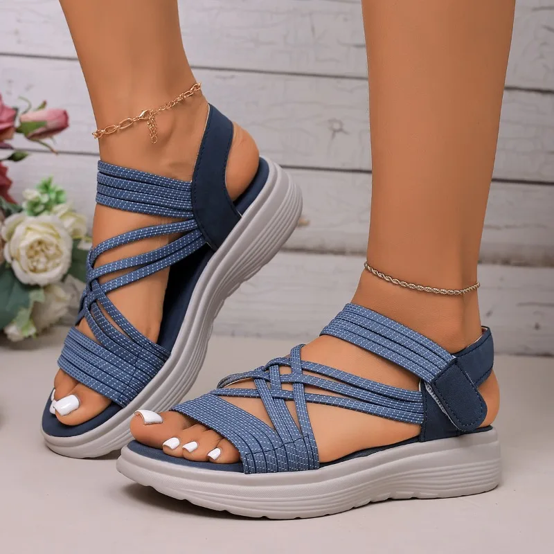 2026 Sommer Damen Römersandalen Modische Kreuzriemen-Designer-Sandalen Neue Low-Top Damen Outdoor Freizeit-Walkingschuhe 36-43 – Detail 15