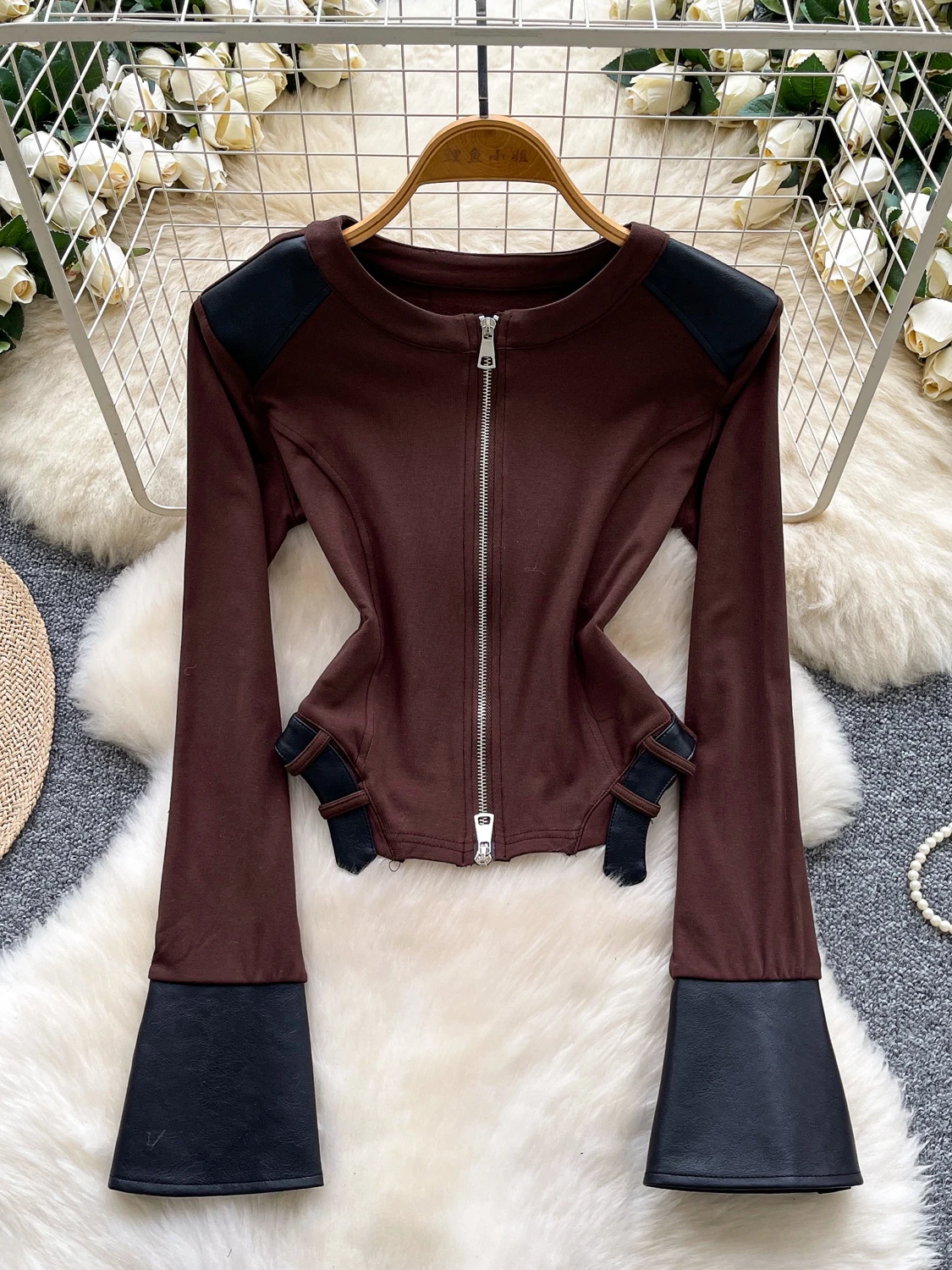 

Женская коричневая футболка Y2k, винтажная эстетичная кожаная лоскутная футболка в стиле Харадзюку Gyaru, футболки с длинными рукавами, одежда 2000-х годов, осень