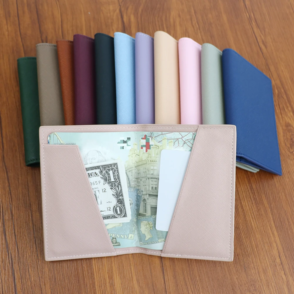 Personalisierter Reisepasshalter aus PU-Leder mit Buchstaben-Gravur, Ausweisschutzhülle, Aufbewahrungstasche für Kleingeld und Bankkarten, Reisepass-Tasche – Detail 4