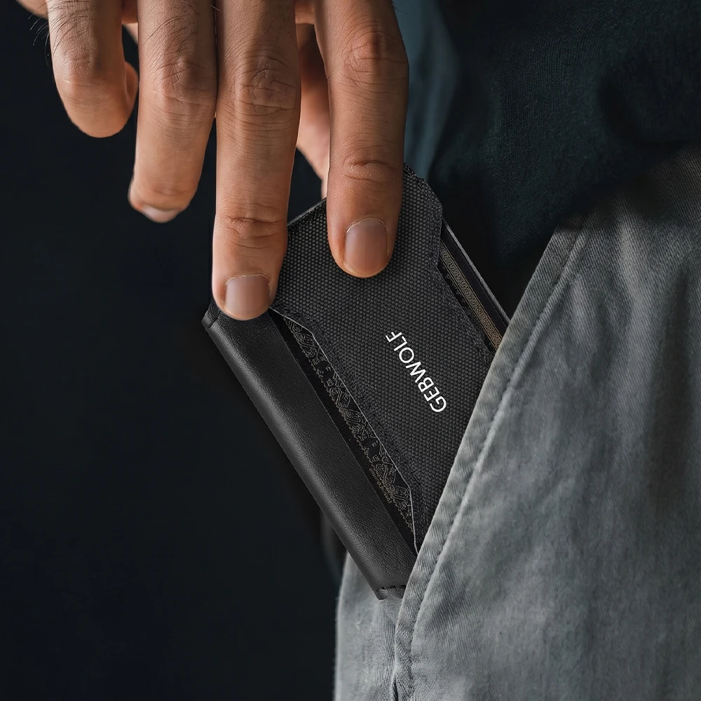 Schlanker Kartenhalter aus Leder Kleine Vordertaschen-Geldbörse mit Magnetverschluss RFID-Blockierung Minimalistisches Kartenetui – Detail 7