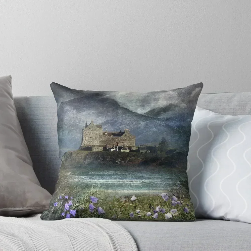 

Duart Castle , Isle of Mull , Scotland Throw Pillow Christmas Covers For Cushions Custom Cushion christmas supplies pillow