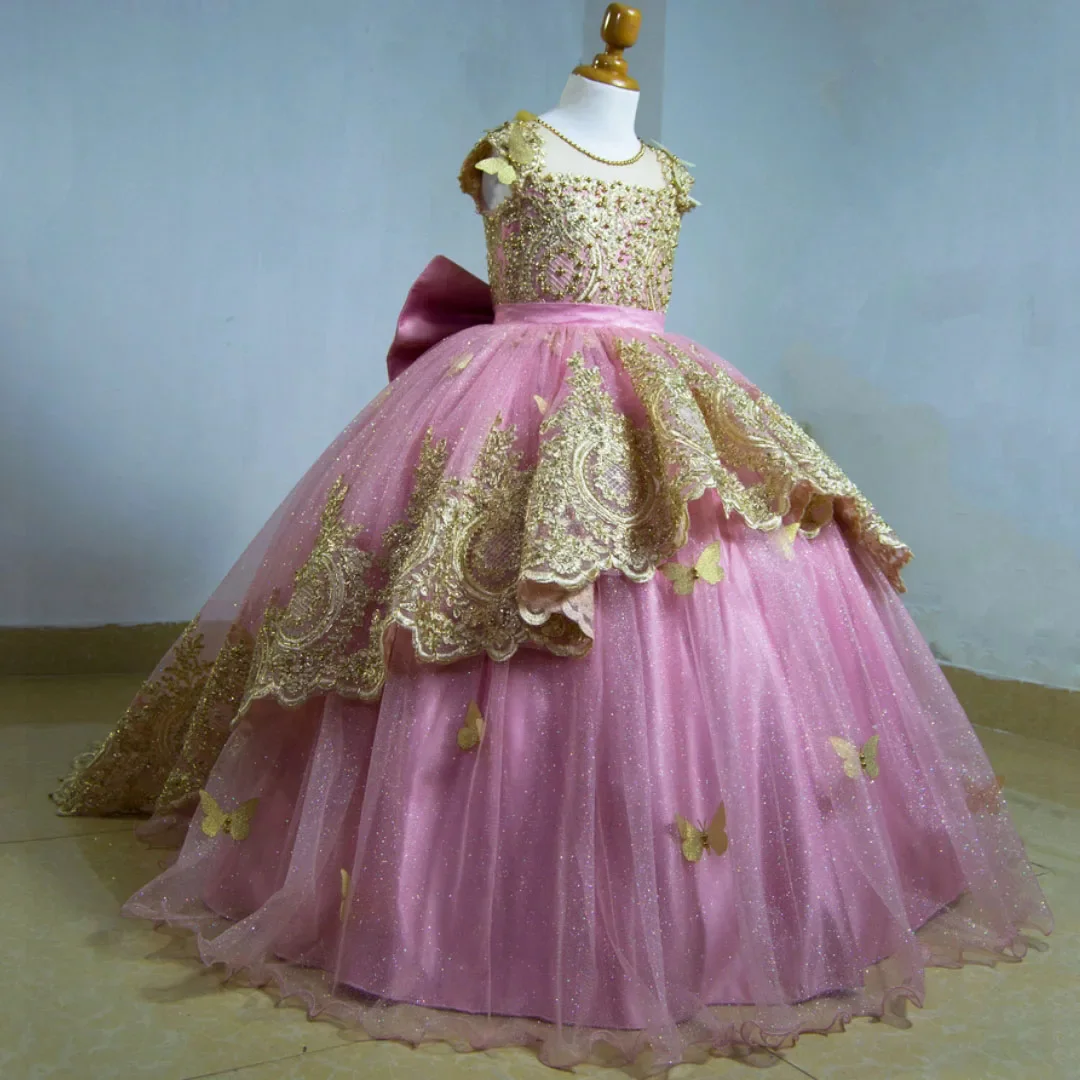 

Фиолетовые платья с цветочным узором для девочек по индивидуальному заказу на свадьбу, золотые аппликации, жемчуг, бабочки, роскошное детское платье для дня рождения, банкета, выпускного вечера