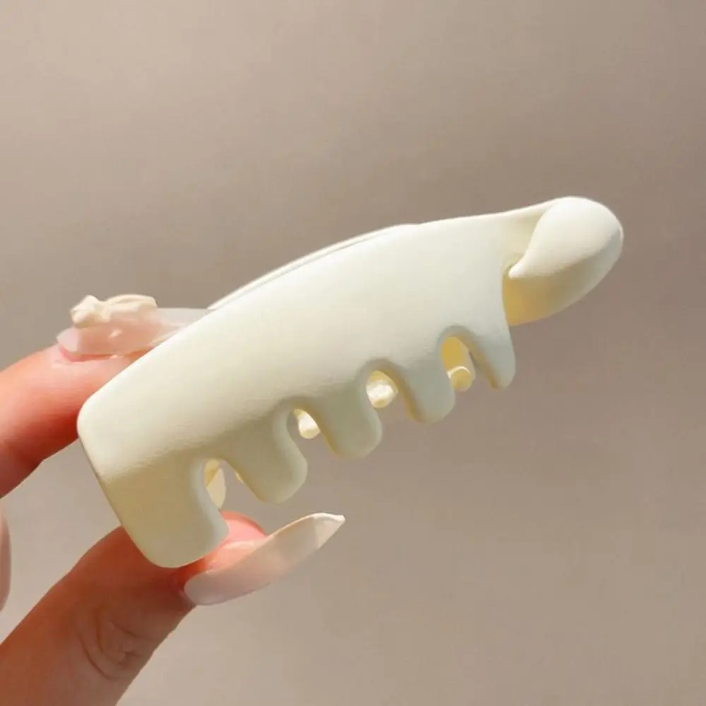 أداة تصفيف الشعر الكورية الموز قبضة بسيطة تصميم الأزياء تويست مخلب كليب ذيل حصان حامل للنساء الفتيات